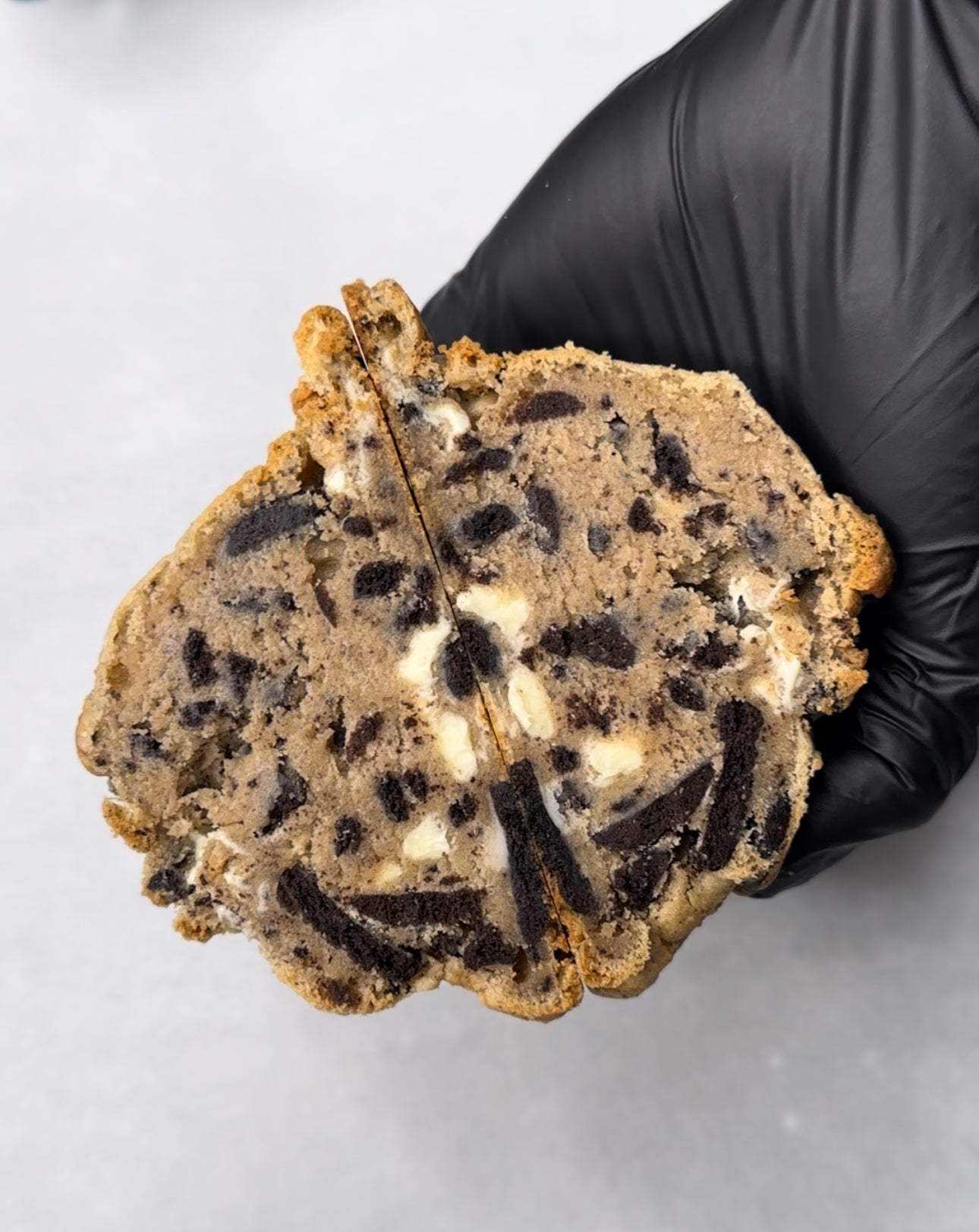 COOKIES AND CREAM